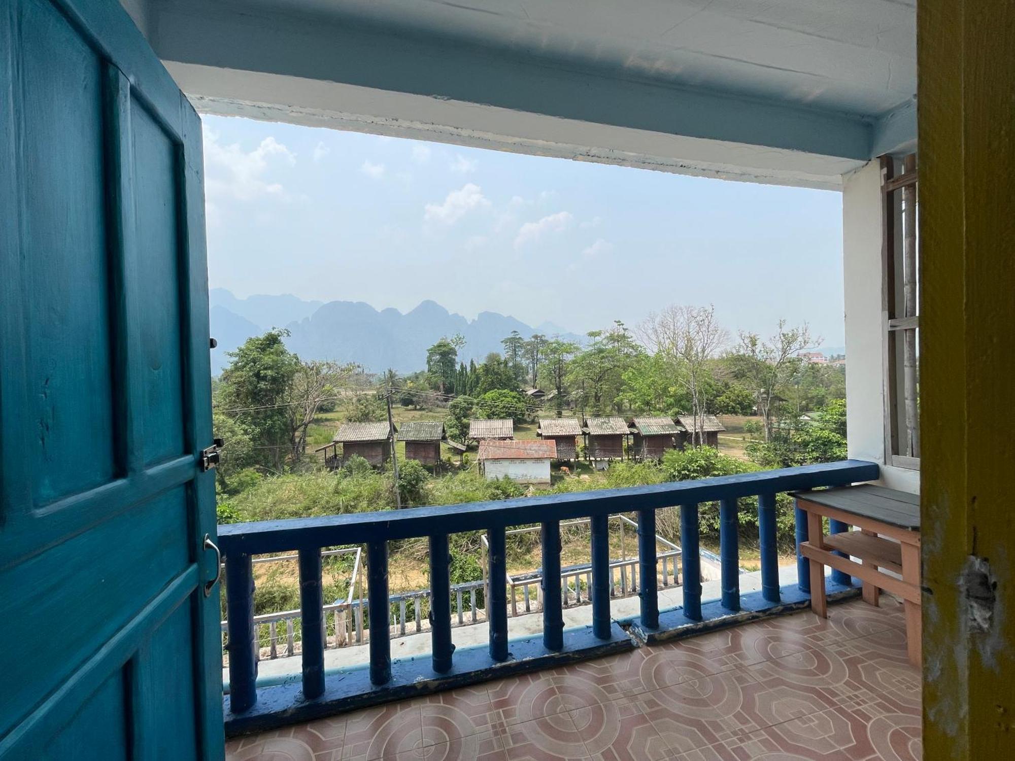 Blue Sunset Hostel Vang Vieng Exterior foto